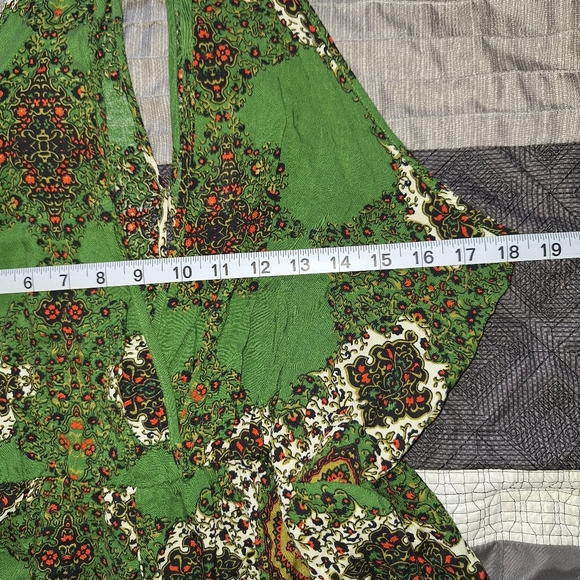 NWT Jodifl Green Halter Top Romper  Size Small - Picture 13 of 14